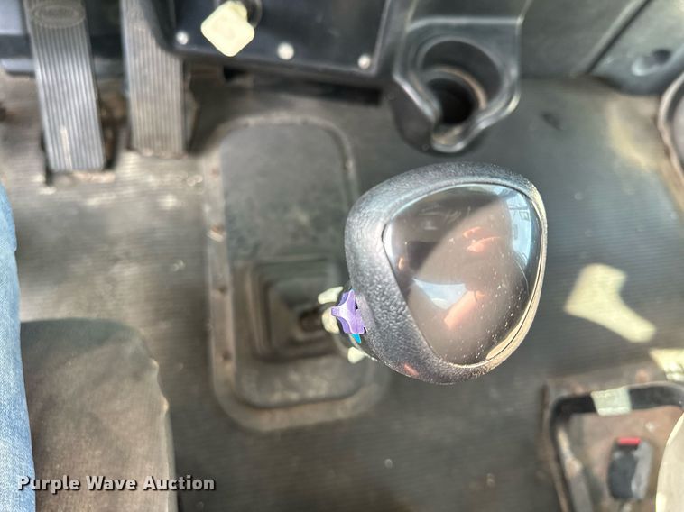 image for item MQ9323 2005 Peterbilt 357  ready mix truck