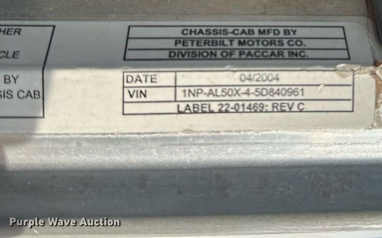 image for item MQ9323 2005 Peterbilt 357  ready mix truck