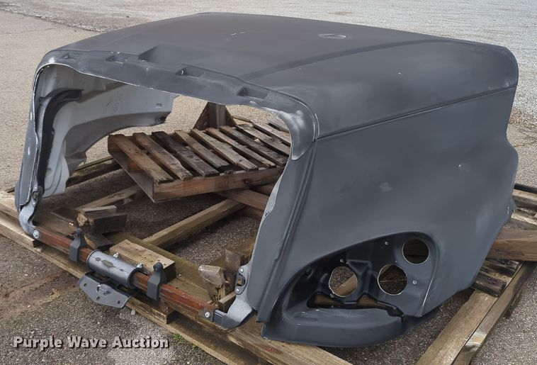 image for item MY9910 Truck hood