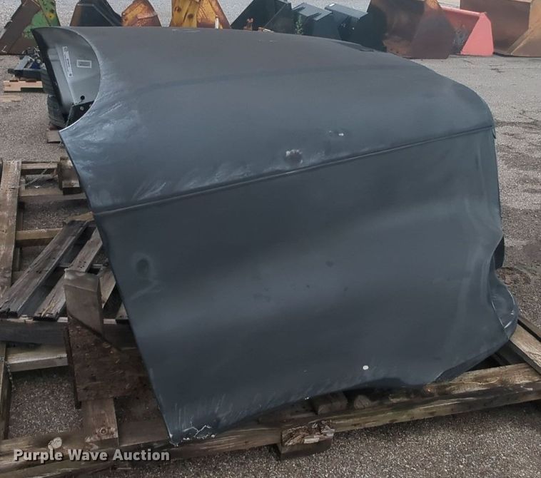 image for item MY9910 Truck hood