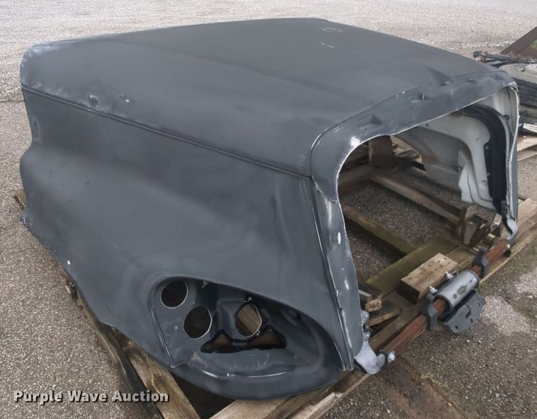 image for item MY9910 Truck hood