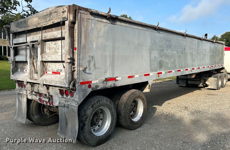 image for item NL9391 2009 Travis T/102  end dump trailer