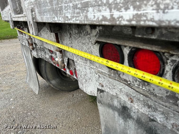 image for item NL9391 2009 Travis T/102  end dump trailer