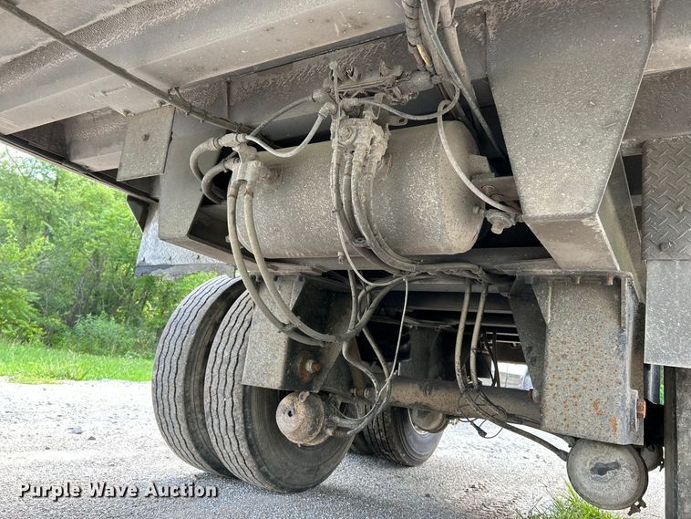 image for item NL9391 2009 Travis T/102  end dump trailer