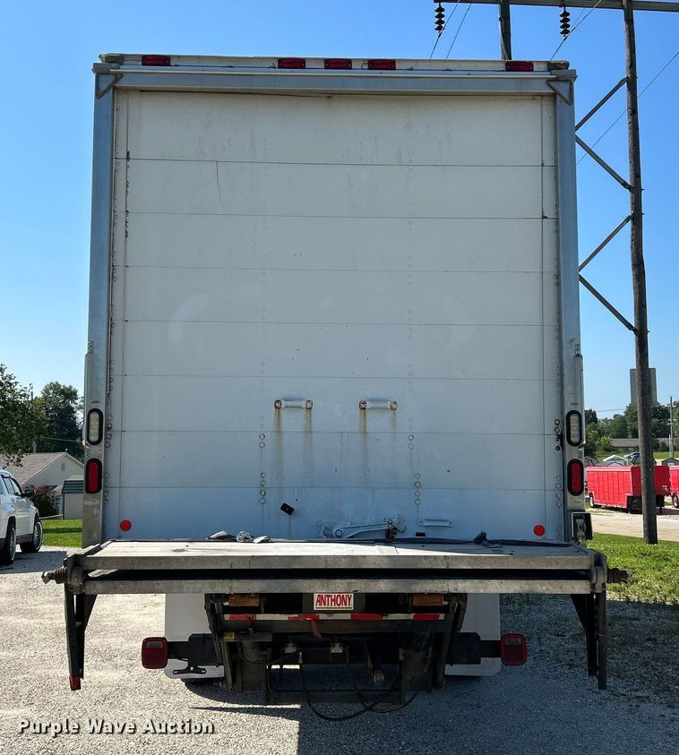 image for item NL9469 2014 Freightliner Business Class M2  box truck