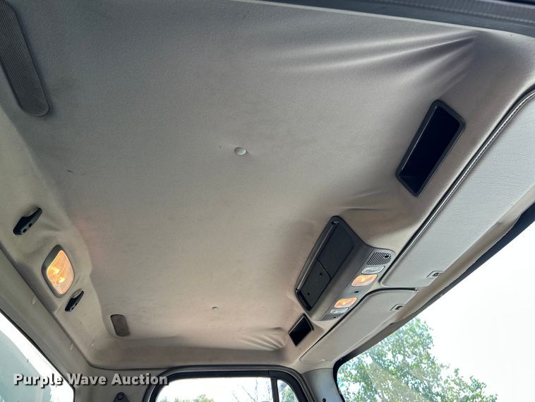 image for item NL9469 2014 Freightliner Business Class M2  box truck