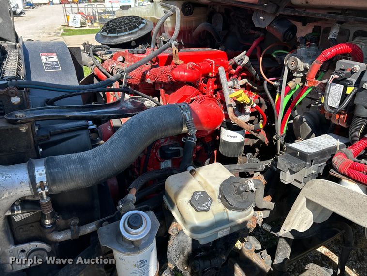 image for item NL9469 2014 Freightliner Business Class M2  box truck