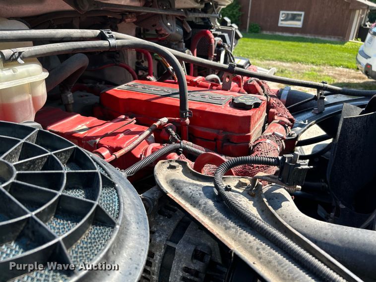 image for item NL9469 2014 Freightliner Business Class M2  box truck