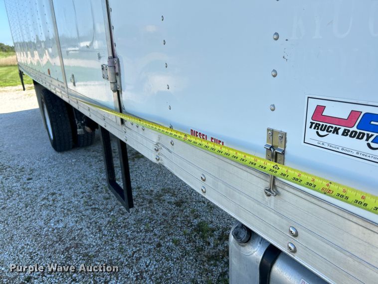 image for item NL9469 2014 Freightliner Business Class M2  box truck