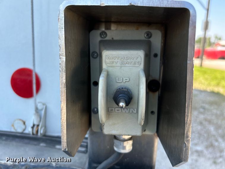 image for item NL9469 2014 Freightliner Business Class M2  box truck