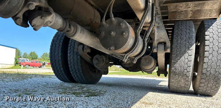 image for item NL9469 2014 Freightliner Business Class M2  box truck