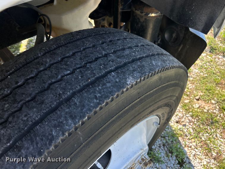 image for item NL9469 2014 Freightliner Business Class M2  box truck