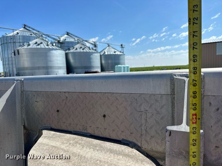 image for item NP9963 Merritt  headache rack