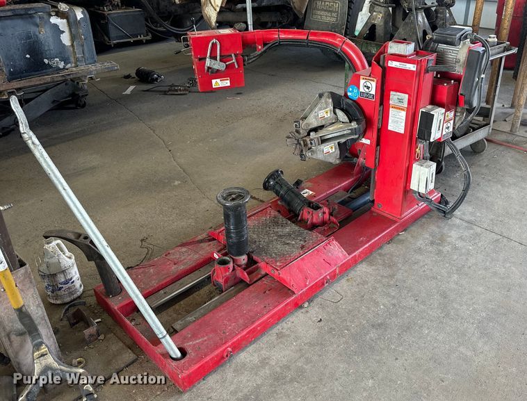 image for item NP9968 Hunter Engineering Company TCX625HD  tire machine