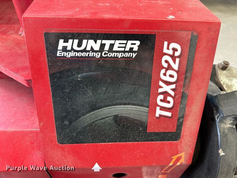 image for item NP9968 Hunter Engineering Company TCX625HD  tire machine