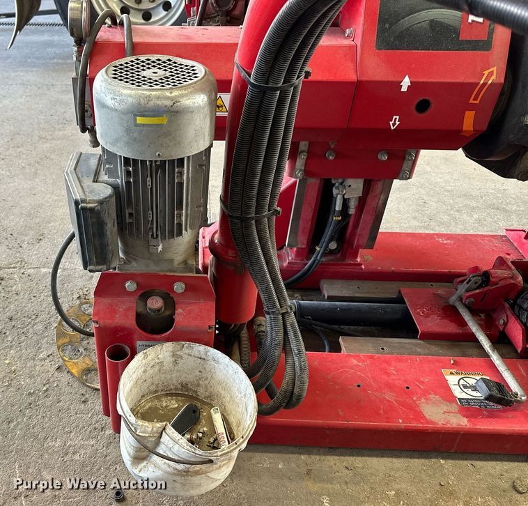 image for item NP9968 Hunter Engineering Company TCX625HD  tire machine