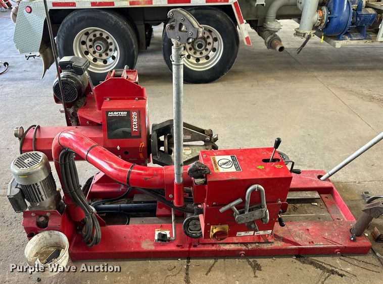 image for item NP9968 Hunter Engineering Company TCX625HD  tire machine