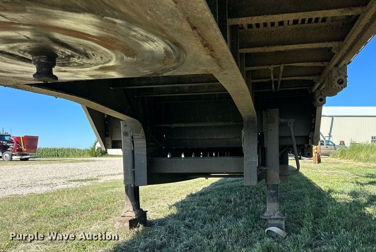 image for item NP9996 2008 Transcraft DTL-2100  drop deck equipment trailer