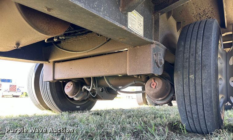 image for item NP9996 2008 Transcraft DTL-2100  drop deck equipment trailer