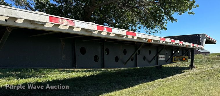 image for item NP9996 2008 Transcraft DTL-2100  drop deck equipment trailer