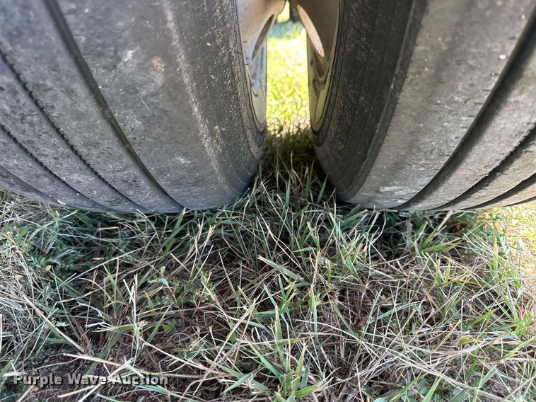 image for item NP9996 2008 Transcraft DTL-2100  drop deck equipment trailer