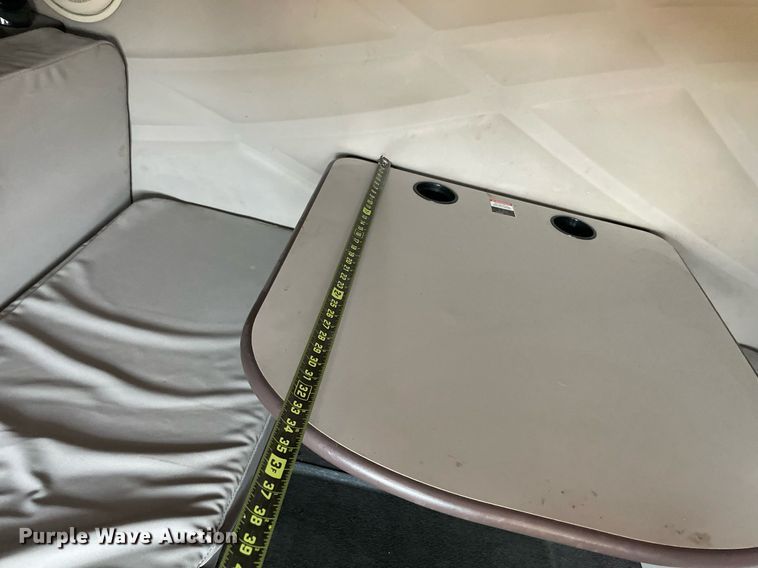 image for item NT9428 2017 Volvo VNL 780  semi truck