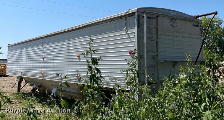 image for item NT9450 1993 Timpte  grain trailer