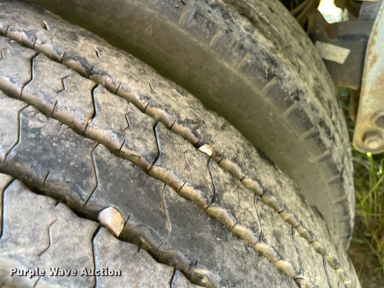 image for item NT9450 1993 Timpte  grain trailer