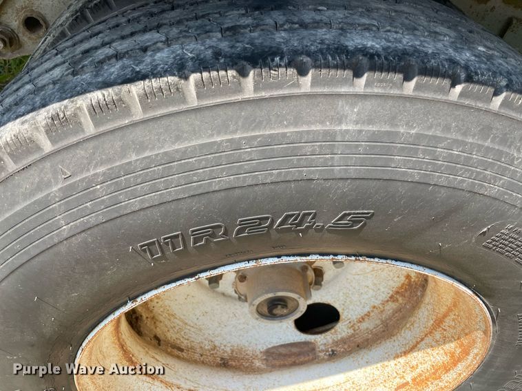 image for item NT9450 1993 Timpte  grain trailer