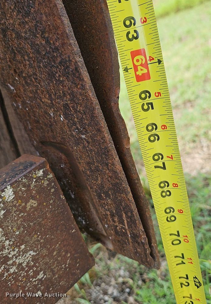 image for item NT9806 1972 Trailmobile  drop deck equipment trailer