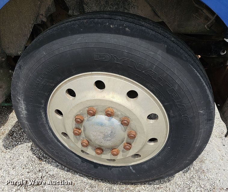 image for item NT9807 1985 Kenworth W900  semi truck