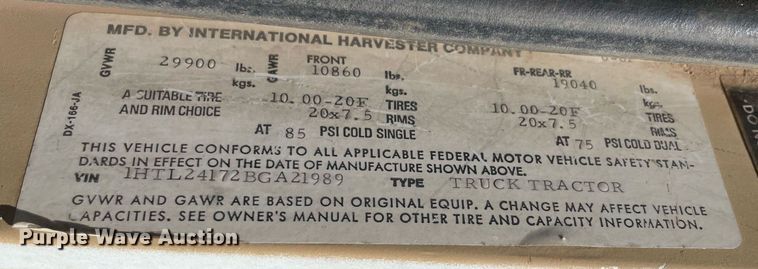 image for item NY9554 1981 International CO-9670 XL Series  semi truck