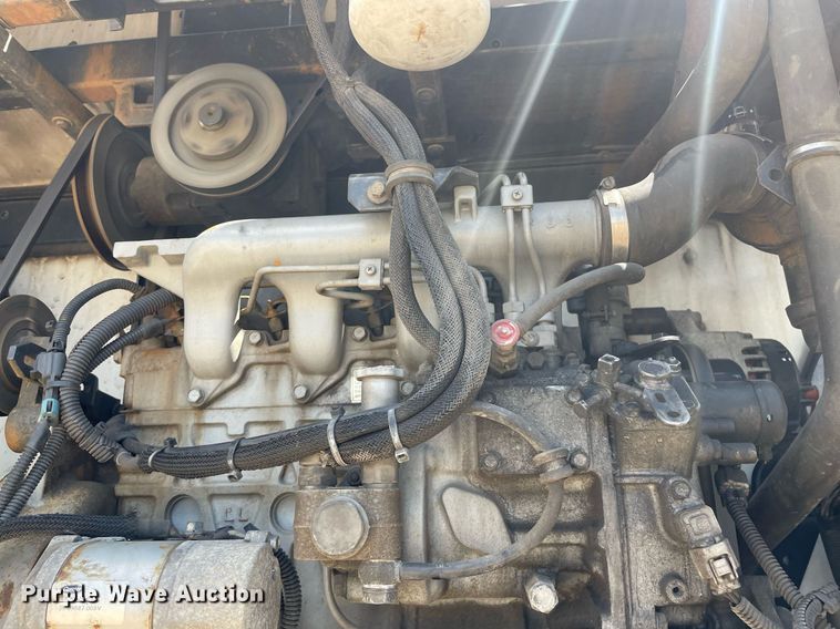 image for item NY9598 2008 Utility VS2RA  refrigerated van trailer