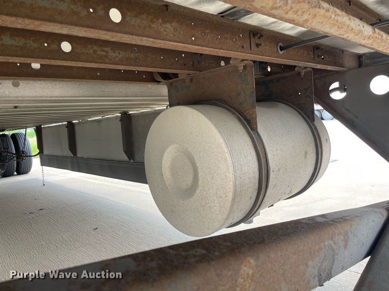 image for item NY9598 2008 Utility VS2RA  refrigerated van trailer