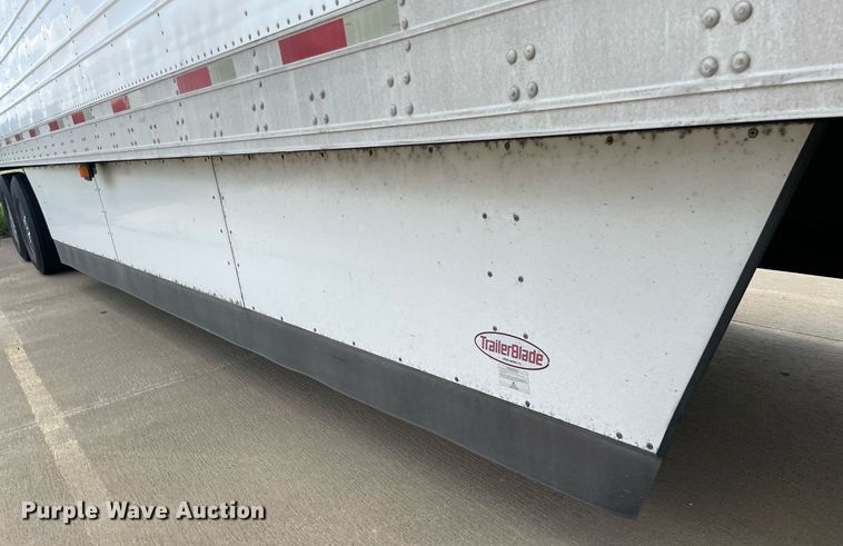 image for item NY9598 2008 Utility VS2RA  refrigerated van trailer