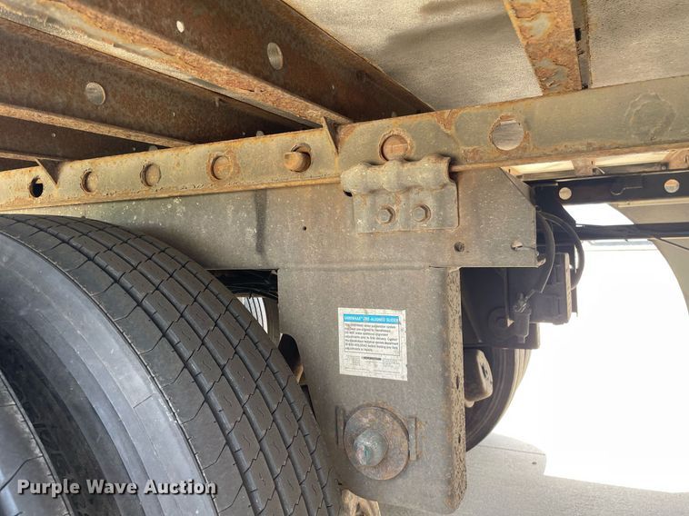 image for item NY9598 2008 Utility VS2RA  refrigerated van trailer