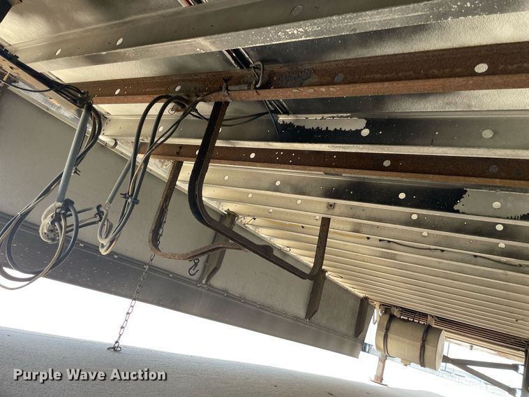 image for item NY9598 2008 Utility VS2RA  refrigerated van trailer