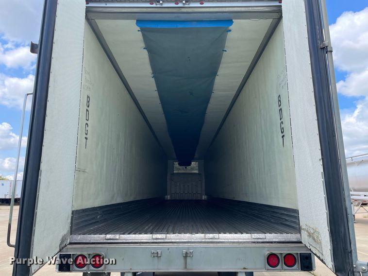 image for item NY9598 2008 Utility VS2RA  refrigerated van trailer