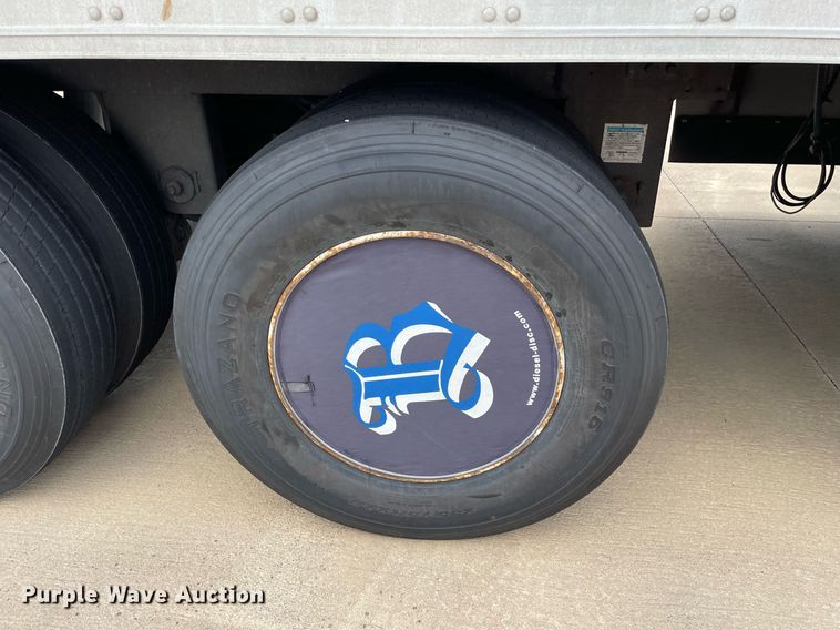 image for item NY9598 2008 Utility VS2RA  refrigerated van trailer