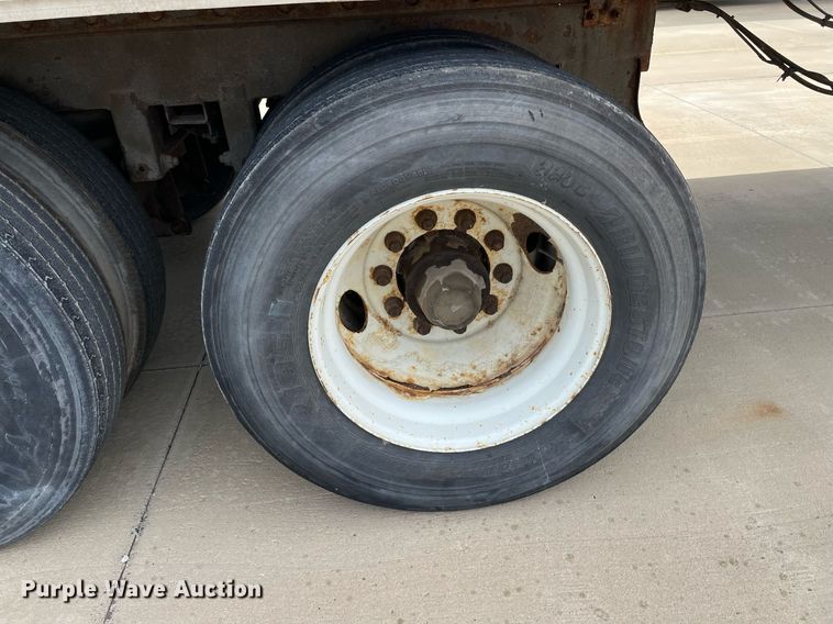 image for item NY9599 1999 Wabash  dry van trailer