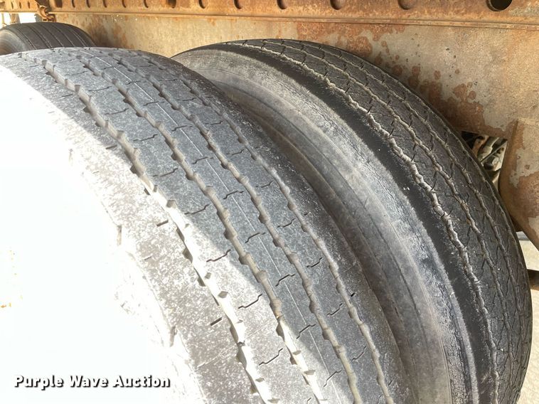 image for item NY9599 1999 Wabash  dry van trailer