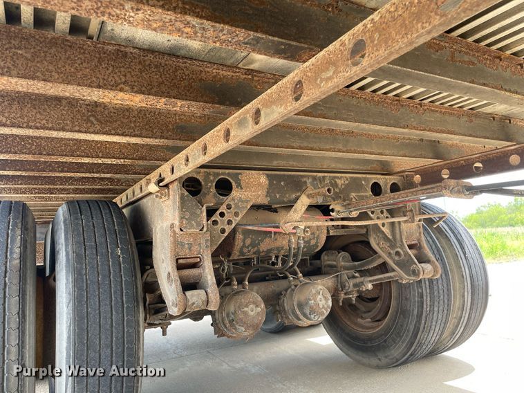 image for item NY9600 2000 Wabash  dry van trailer