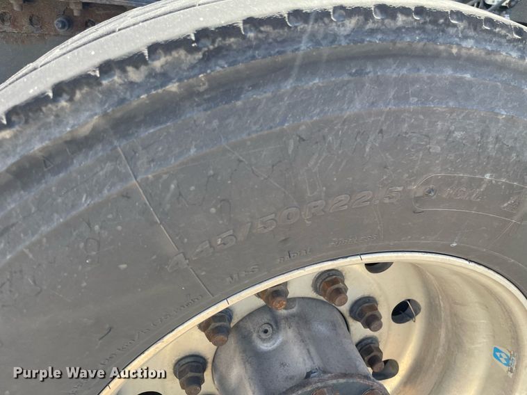 image for item NY9604 2016 Freightliner Cascadia Evolution CA125SLP  semi truck