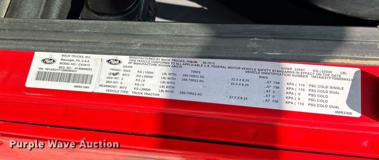 image for item OK9740 2016 Mack CXU613  semi truck