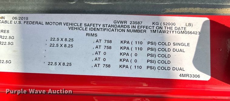 image for item OK9740 2016 Mack CXU613  semi truck