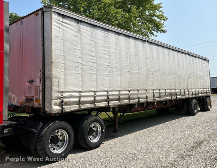 image for item OK9742 1996 Utility Trailers  side curtain trailer