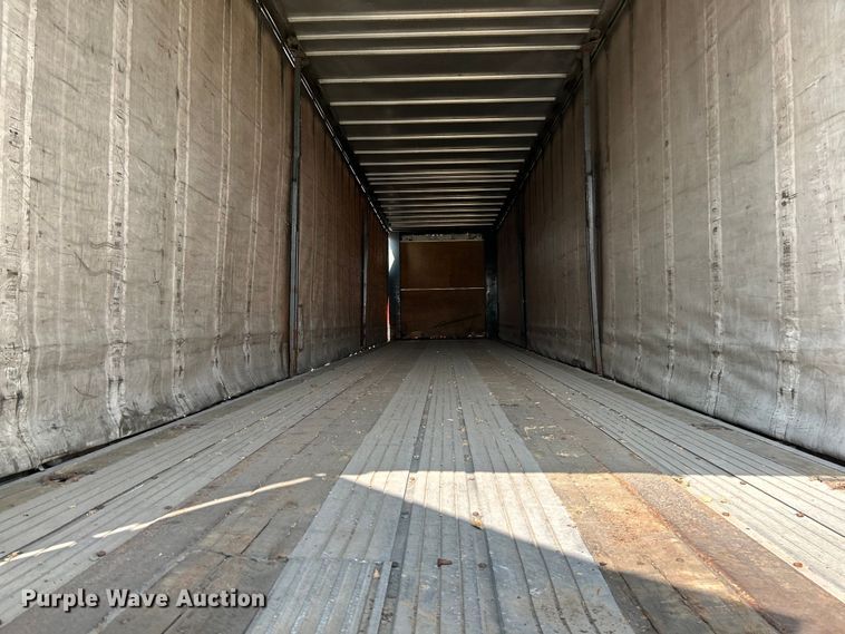 image for item OK9742 1996 Utility Trailers  side curtain trailer