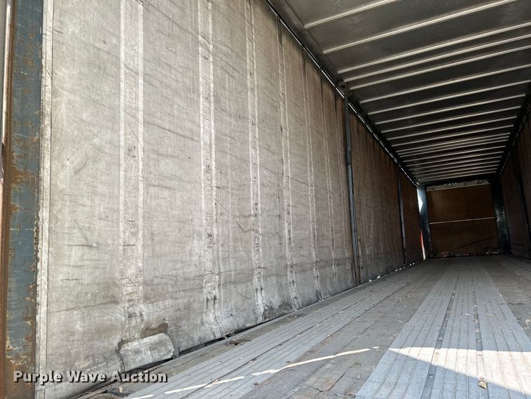 image for item OK9742 1996 Utility Trailers  side curtain trailer