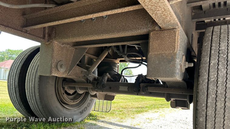 image for item OK9742 1996 Utility Trailers  side curtain trailer