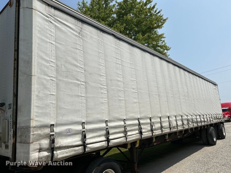 image for item OK9743 1996 Utility Trailers  side curtain trailer